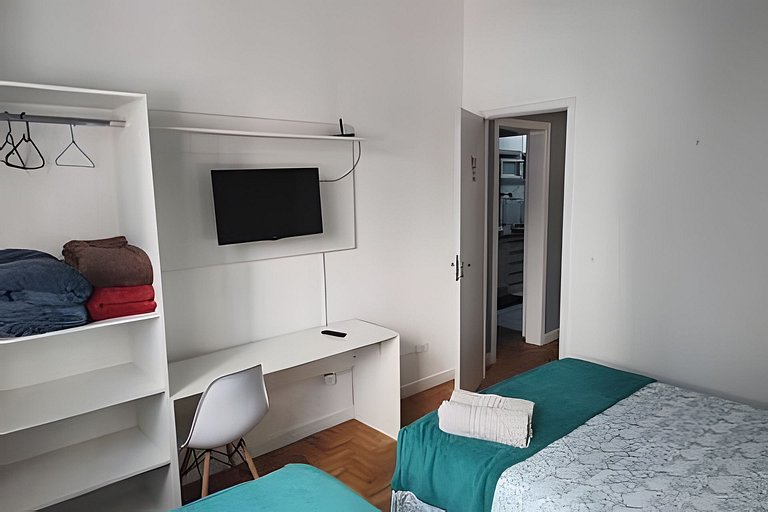 Quarto Triplo Augusta px Av Paulista e Frei Caneca