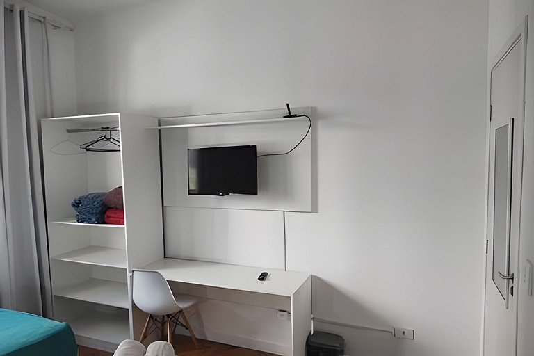 Quarto Triplo Augusta px Av Paulista e Frei Caneca