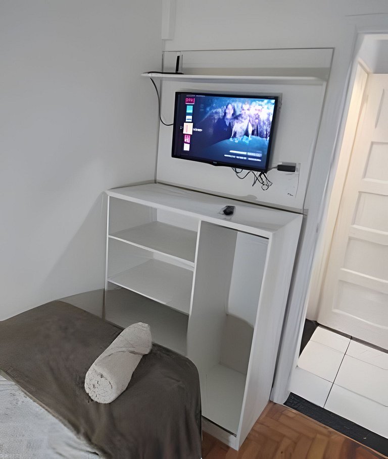Quarto Individual na Augusta px Av Paulista e Frei Caneca