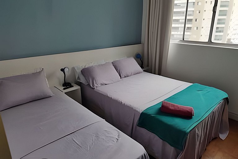 Quarto Triplo na Augusta px Av Paulista e Frei Caneca